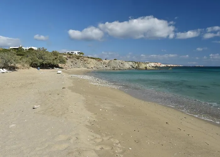 Вилла Sophia Paros - Beachfront At Lolantonis *