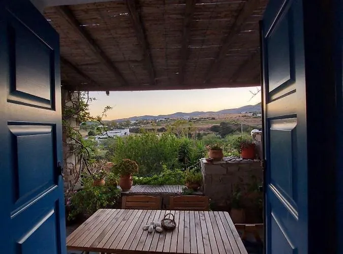 Sophia Paros - Beachfront At Lolantonis *