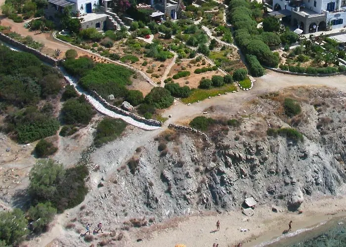 Вилла Sophia Paros - Beachfront At Lolantonis Дриос