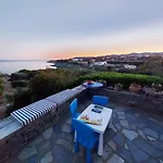 Sophia Paros - Beachfront At Lolantonis *