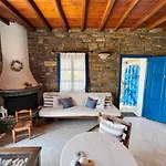 别墅 Sophia Paros - Beachfront At Lolantonis 德里奥斯