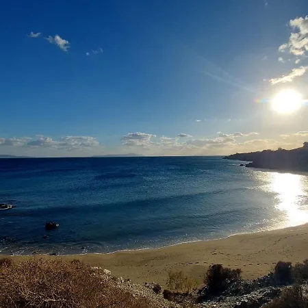 别墅 Sophia Paros - Beachfront At Lolantonis 德里奥斯
